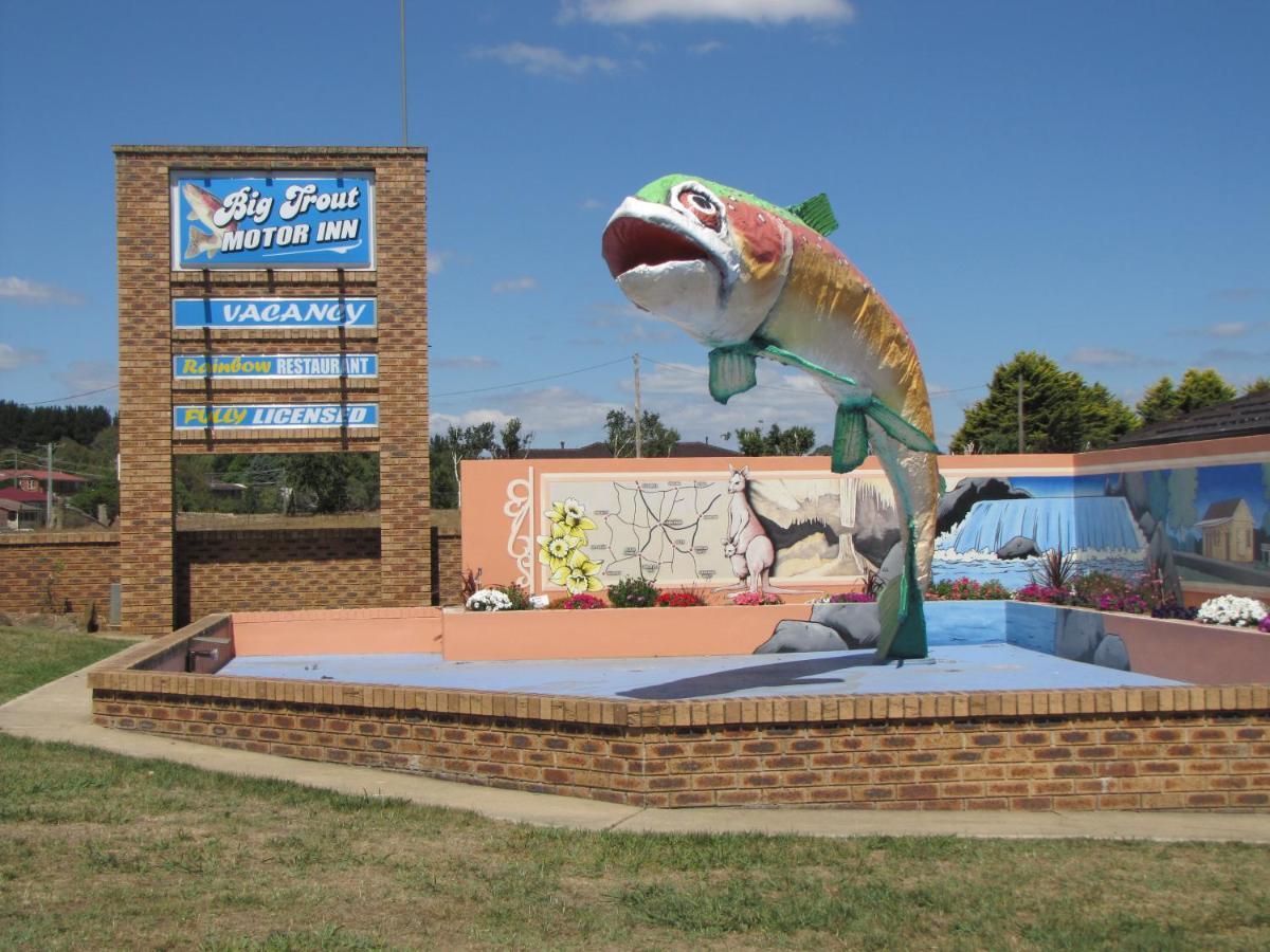 Big Trout Motel Oberon Exterior photo